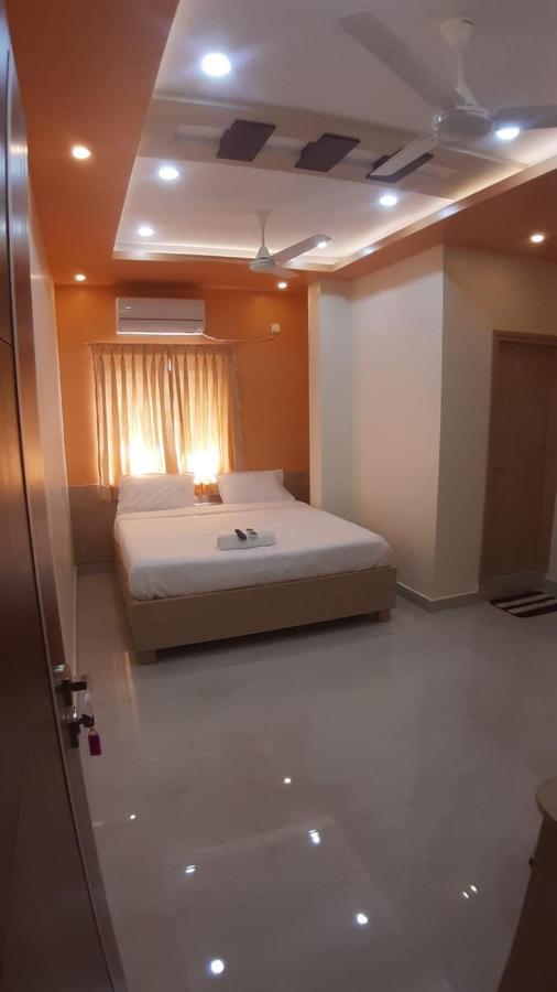 فندق Jfive Residency شيناي المظهر الخارجي الصورة